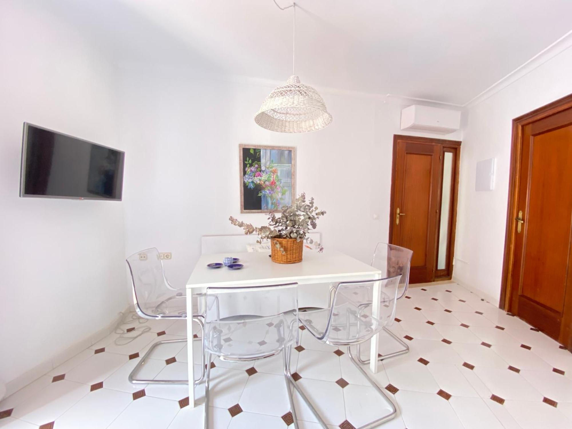 Casa Miguel - 3 Beautiful Apartments Availabe Sayalonga Zewnętrze zdjęcie