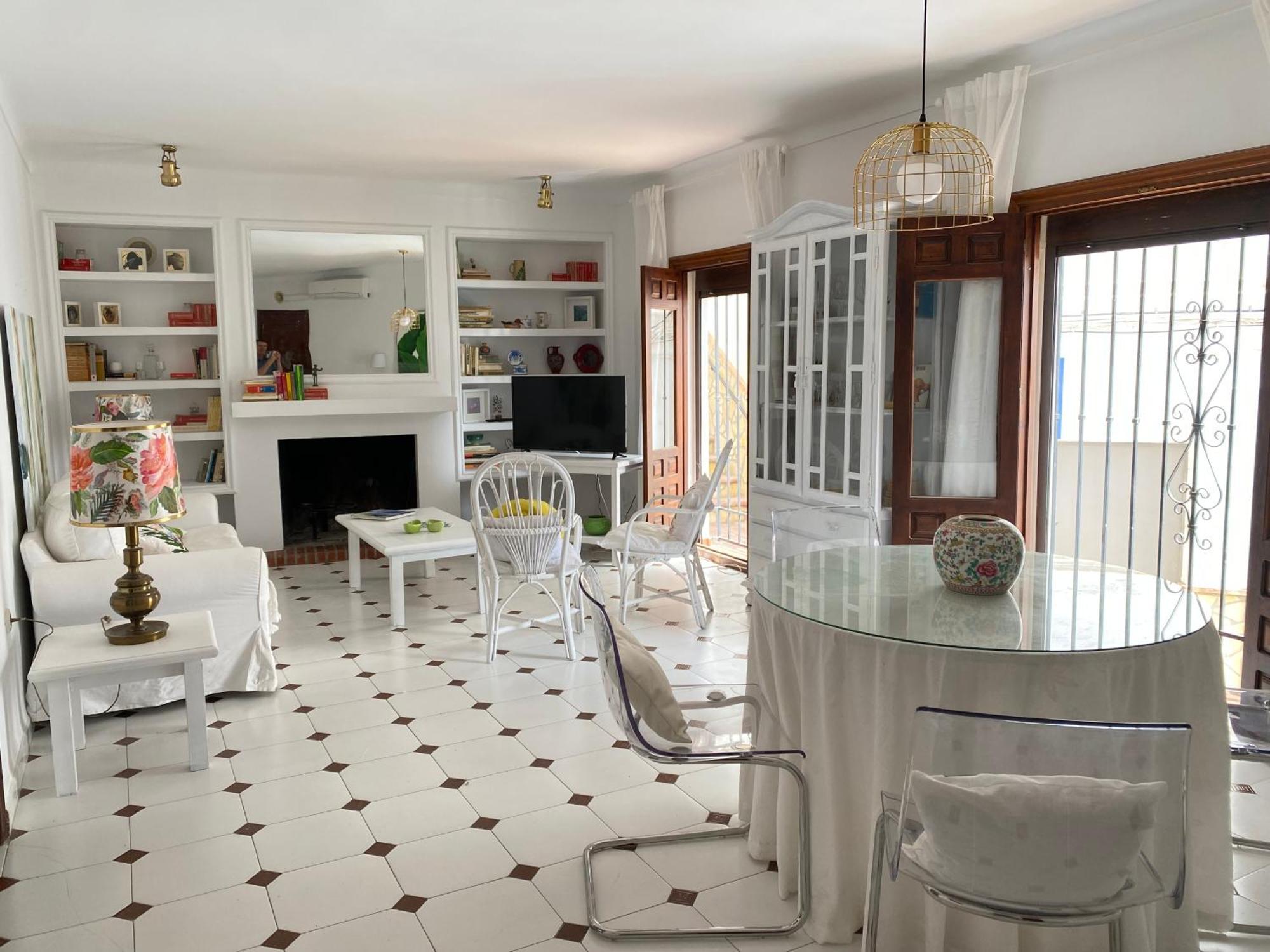 Casa Miguel - 3 Beautiful Apartments Availabe Sayalonga Zewnętrze zdjęcie
