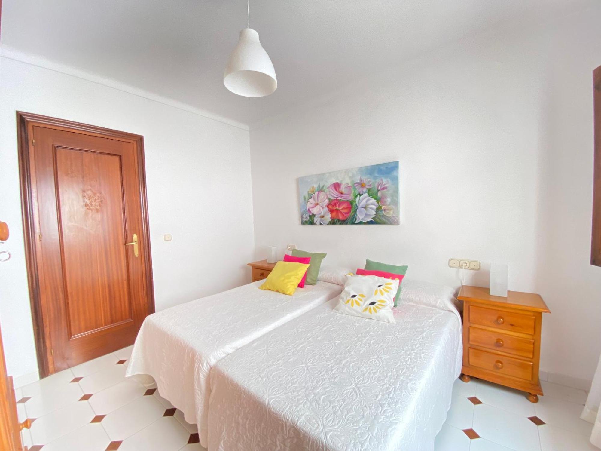 Casa Miguel - 3 Beautiful Apartments Availabe Sayalonga Pokój zdjęcie